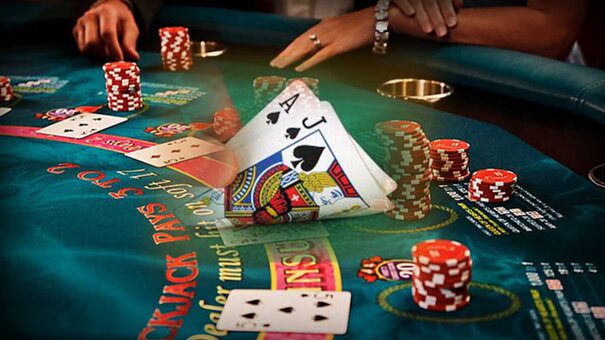 What are your chances of winning in online casino games?
