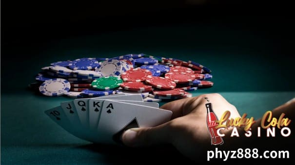 Ang Lucky Cola Online Casino ay may maraming iba't ibang mga landas upang dalhin ang mga baguhan sa poker table.