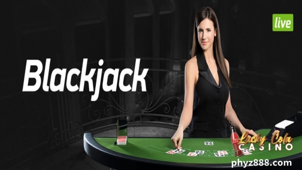 Along with the development of technology and the online casino industry, online blackjack has become a familiar game for many people, including the Live dealer blackjack version.